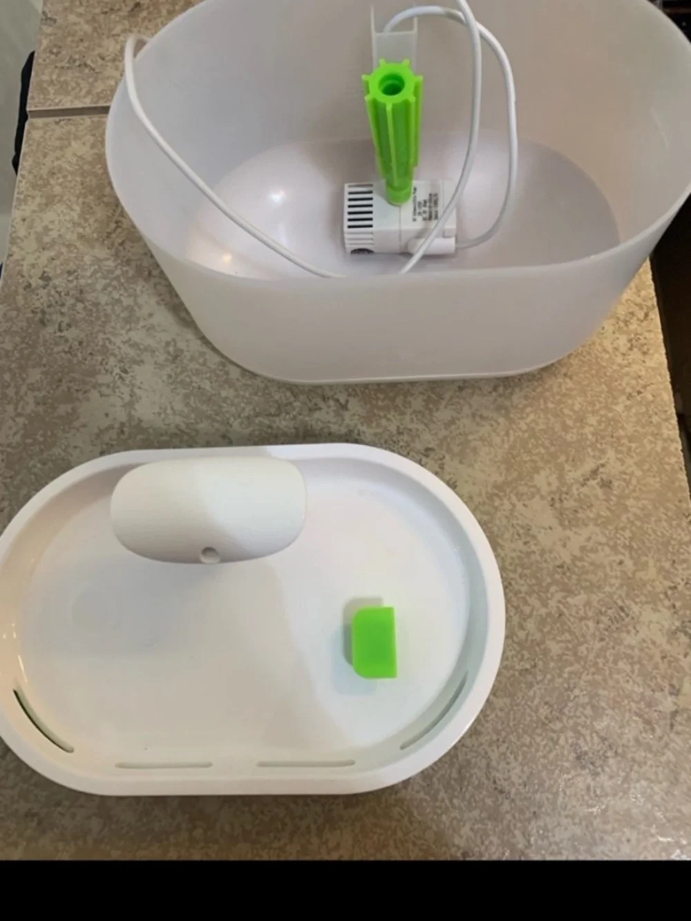 Petlibro Automatic Water Fountains, for cats or small dogs w/ filters.